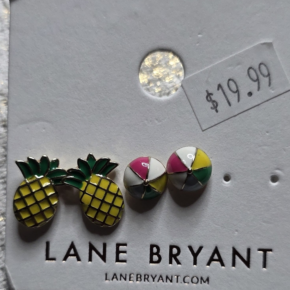 2 Pair Of Earrings